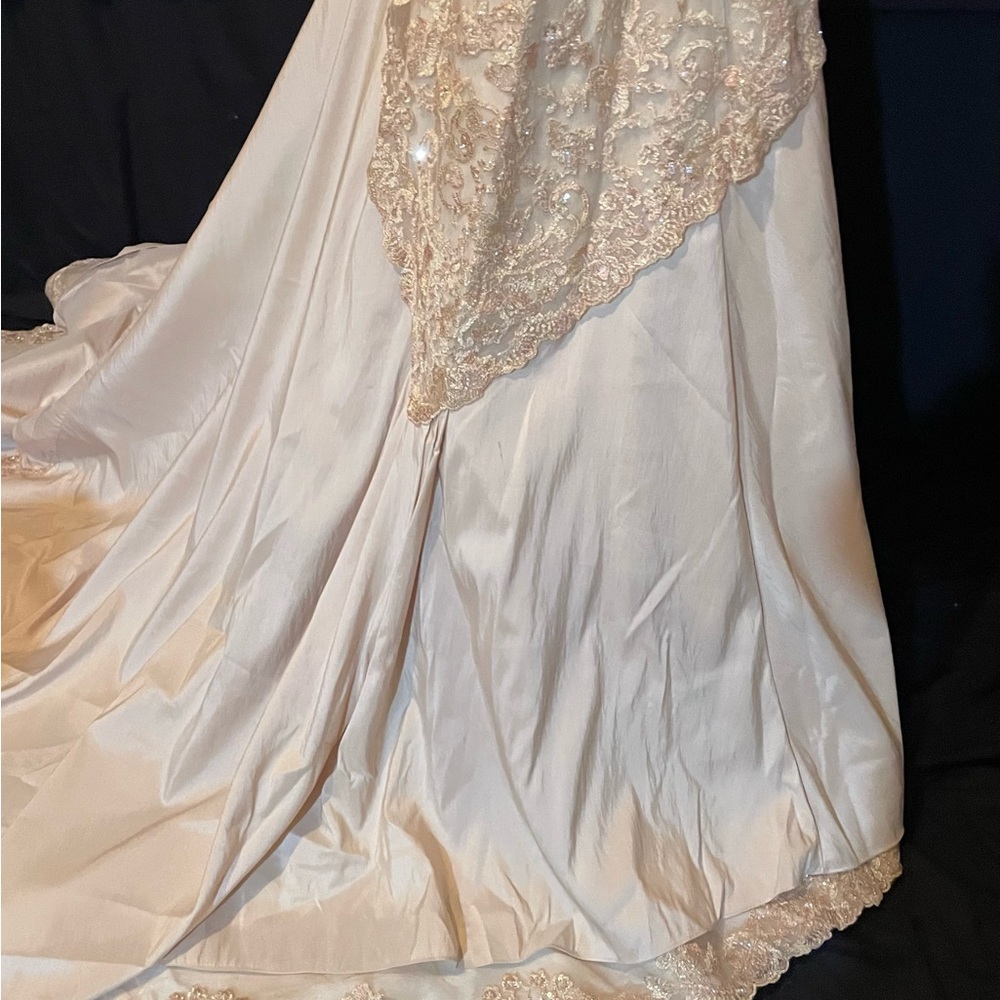 Designer Gold Asymmetrical Strapless Bridal Gown Couture Maggie Sottera 8 NEW - Picture 8 of 13